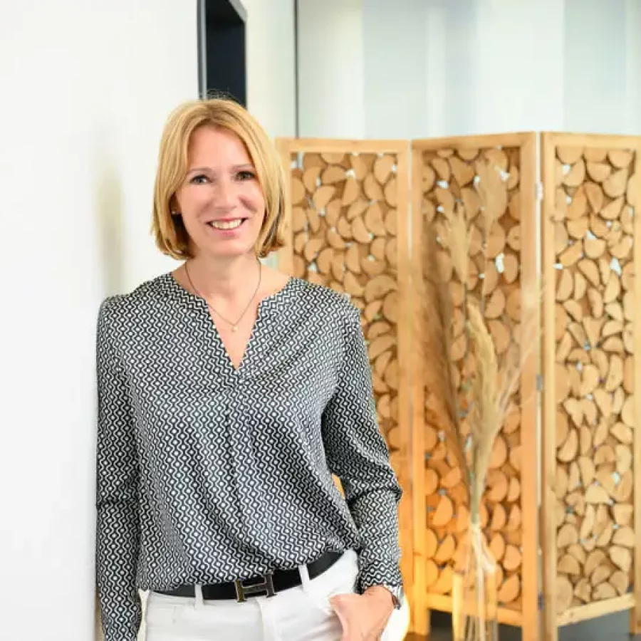 Dr. med. Michaela Montanari